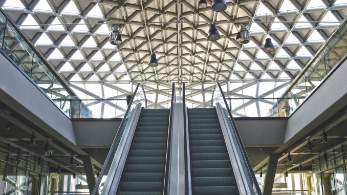 escalator